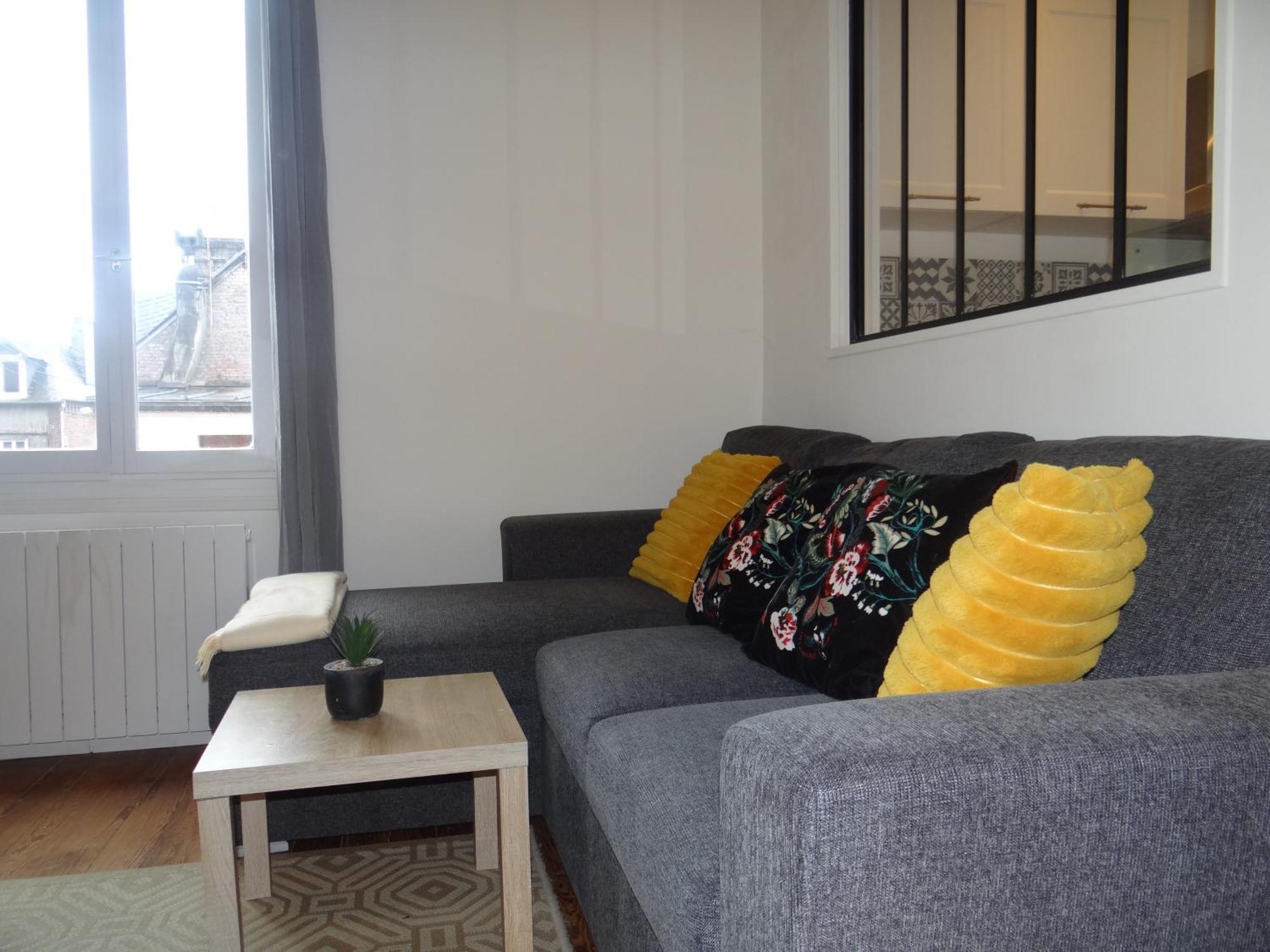 Appartement Lumineux Au Centre De Dieppe, Calme Et Confortable Exterior photo